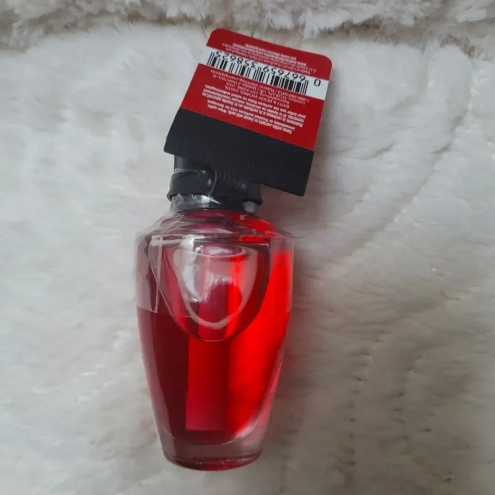 BBW White Barn Country Apple Wallflower Refill Bulb New OOS